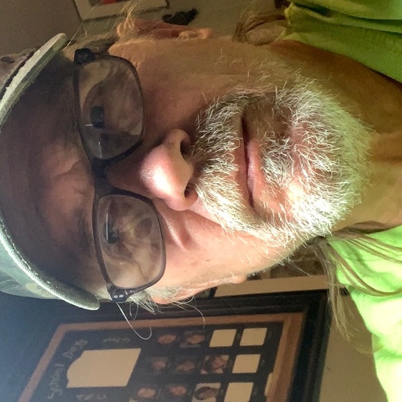 Meet your Posher, Mark - Picture 1 of 1